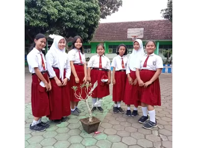 WhatsApp Image 2025-10-24 at 12